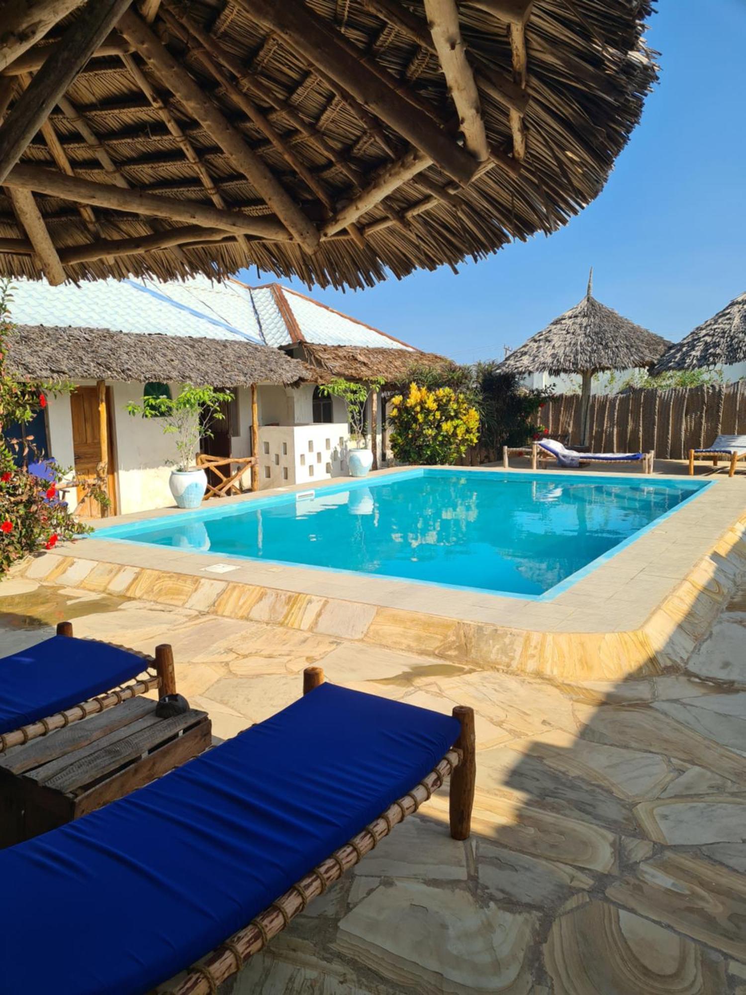 Blue Moon Villa ปวานี มาชังกานี ภายนอก รูปภาพ